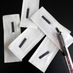 30Pcs/Bag Microblading Microblade Eyebrow needles 0.15mm 0.18mm Nano Blade 18U 14F Microblade Fit with Microblading Manual pen hand tool Perfect for Microblading Eyebrow Artist